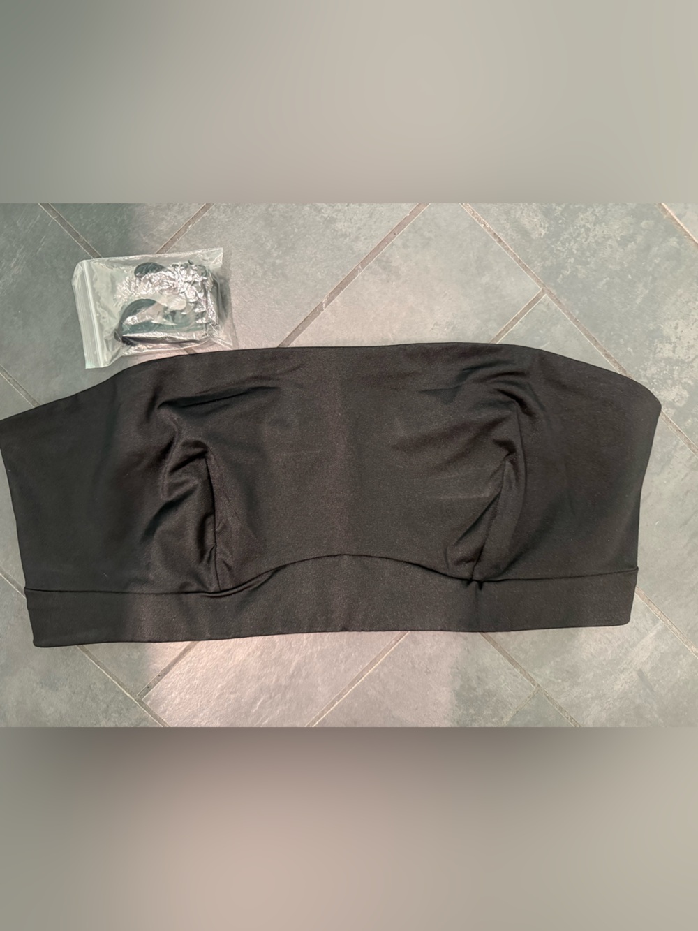 Fabletics Yitty strapless bra NWOT